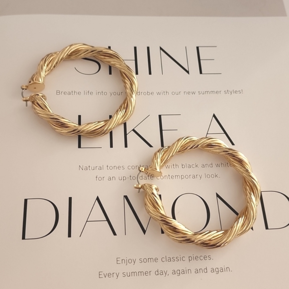 GOLD HOOP Earrings Twisted Chunky Thick Y2K Statement Hip Hop Hoops - Picture 14 of 16